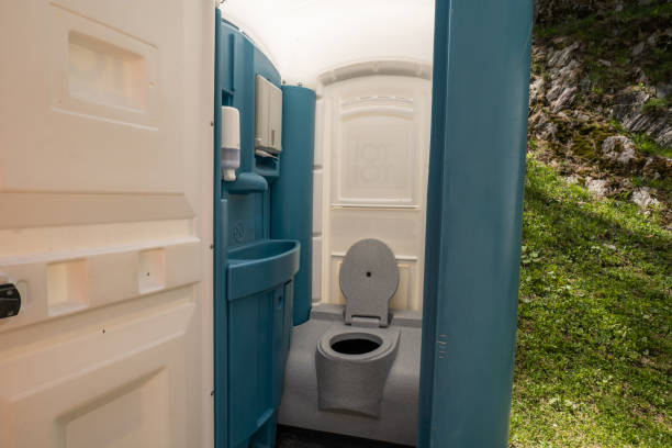 Affordable portable toilet rental in Oaklyn, NJ